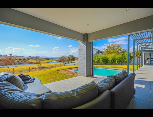 4 BEDROOM PROPERTY TO RENT IN COPPERLEAF ESTATE